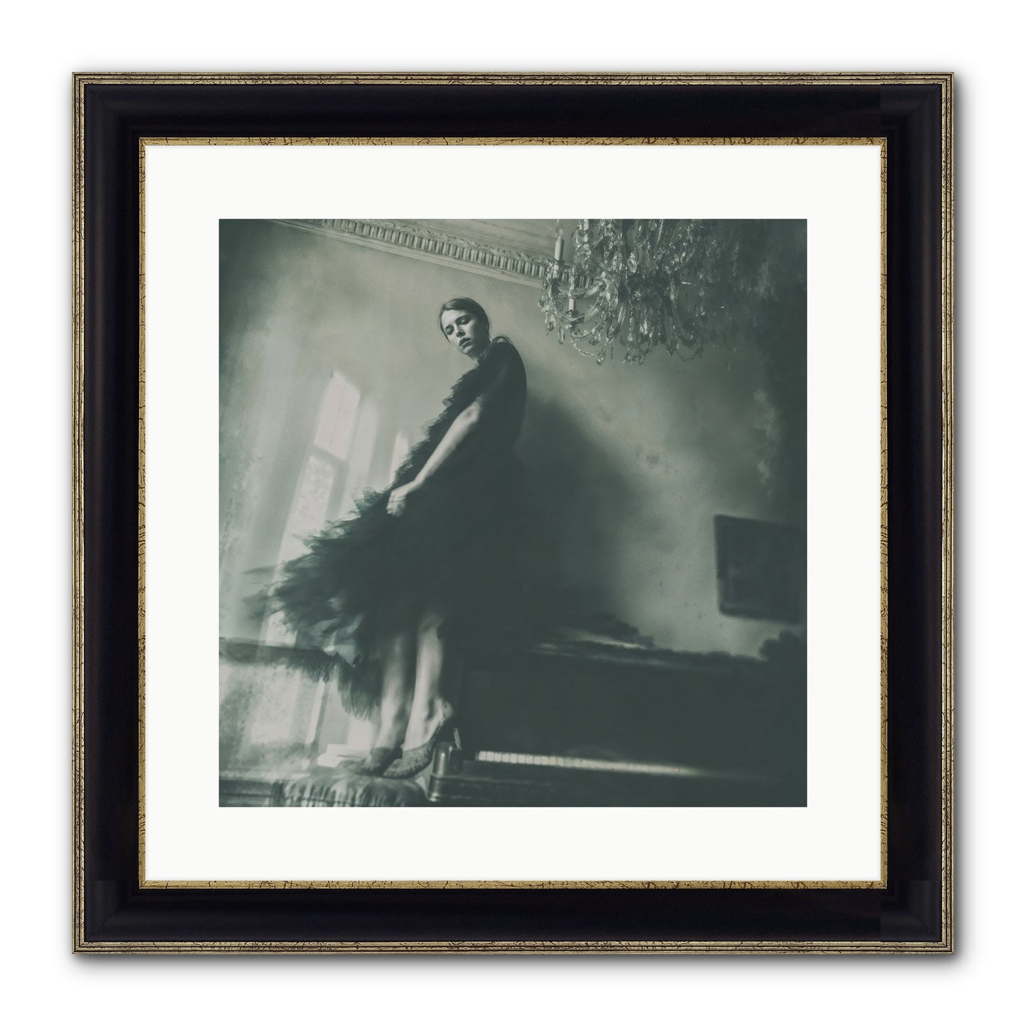 All That Glittered Framed Print - Black & Gold 16x16