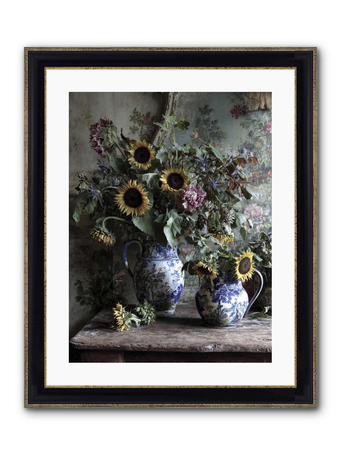 Cinema Framed Print - Black & Gold 18x24