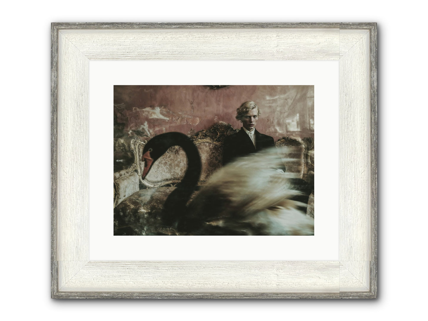 Evening Creatures Framed Print - Driftwood White 16x12