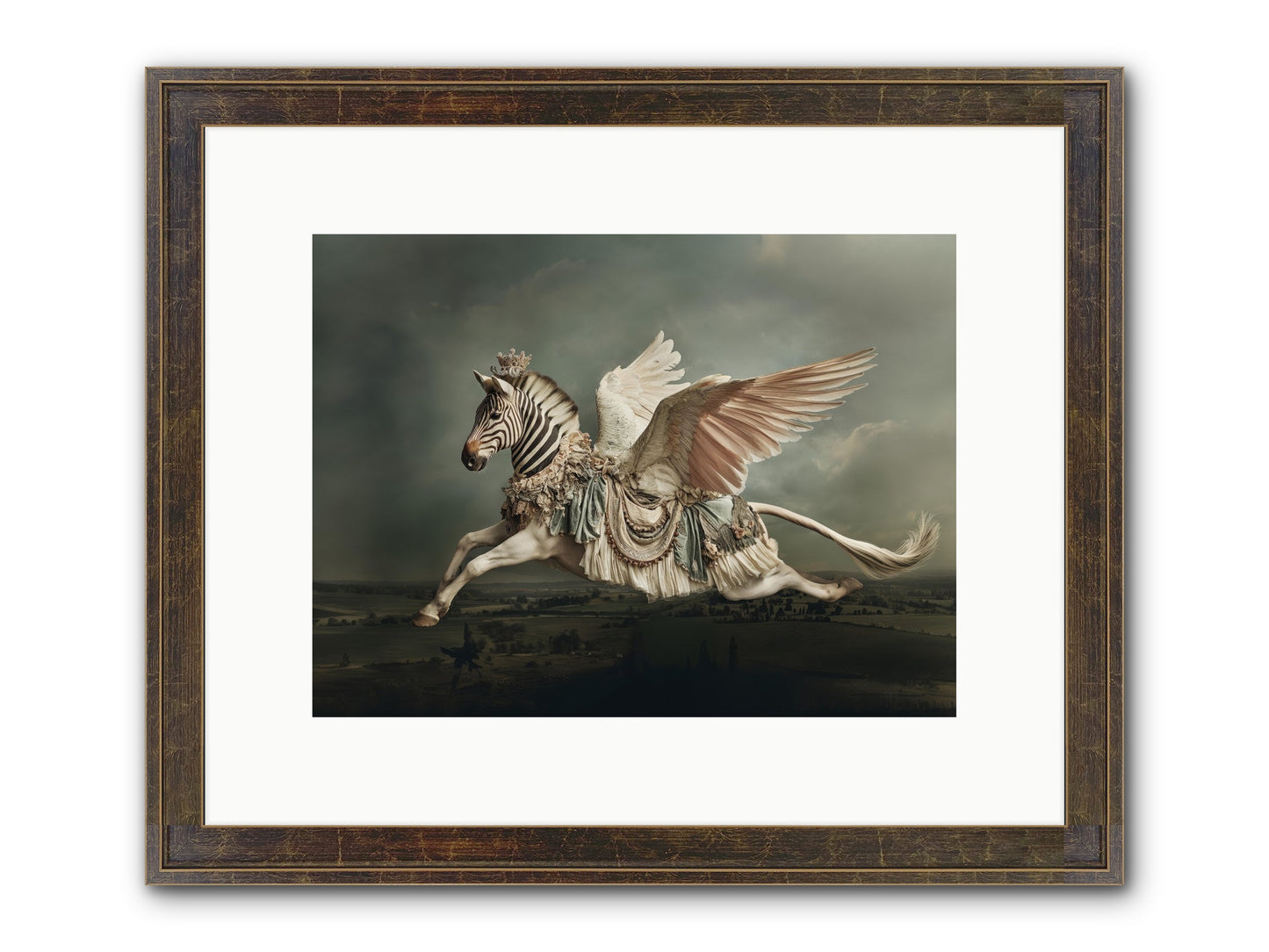 Field Guide To Heartlight No.1 Framed Print - Slimwoods Black/Gold 12x9