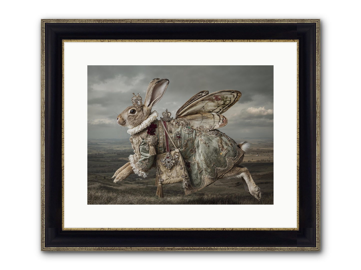 Mintwater Diaries No.1 Framed Print - Black & Gold 16x12