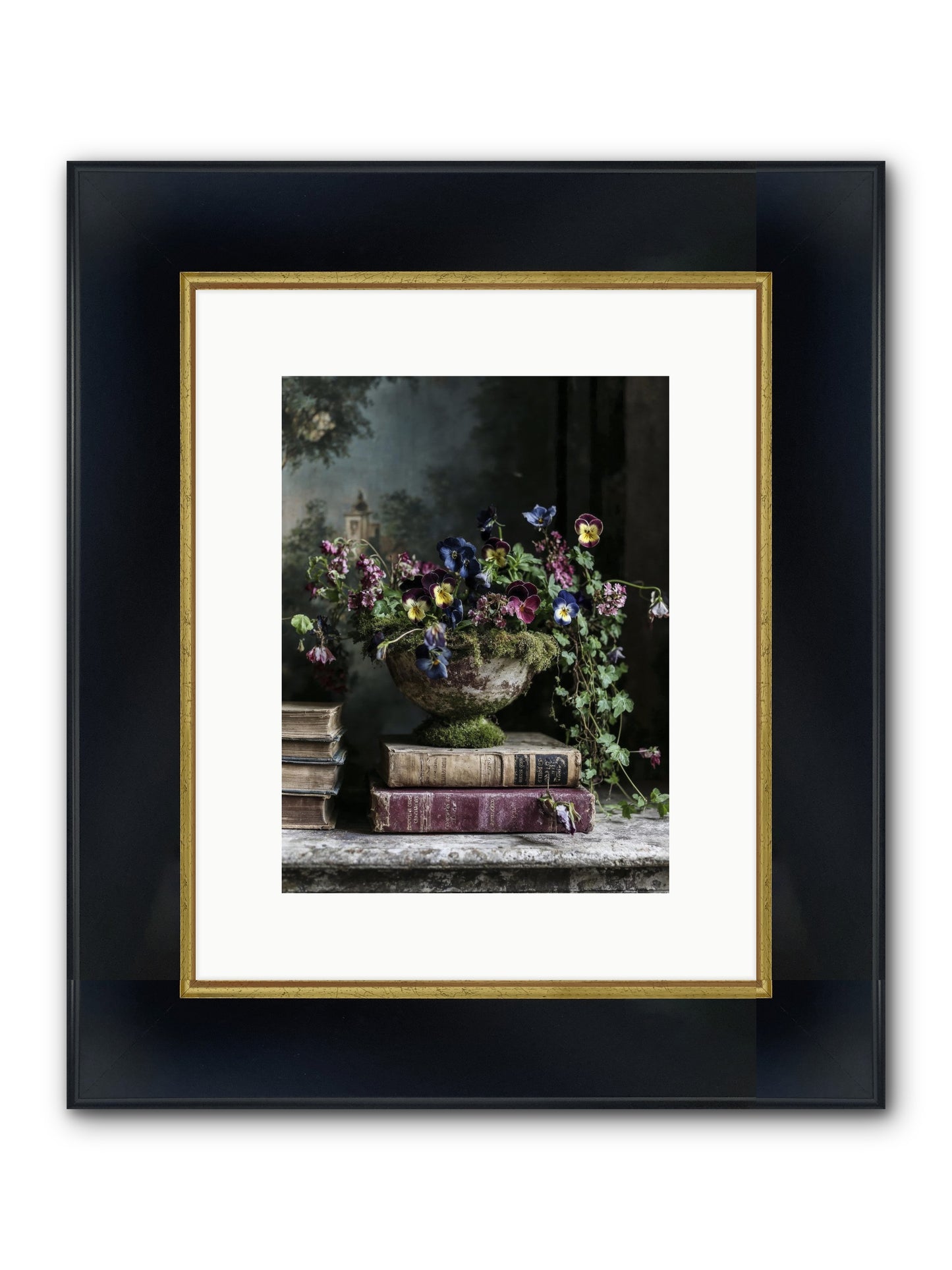 Piccadilly Pavilion Framed Print - Wide Black w/Gold 9x12