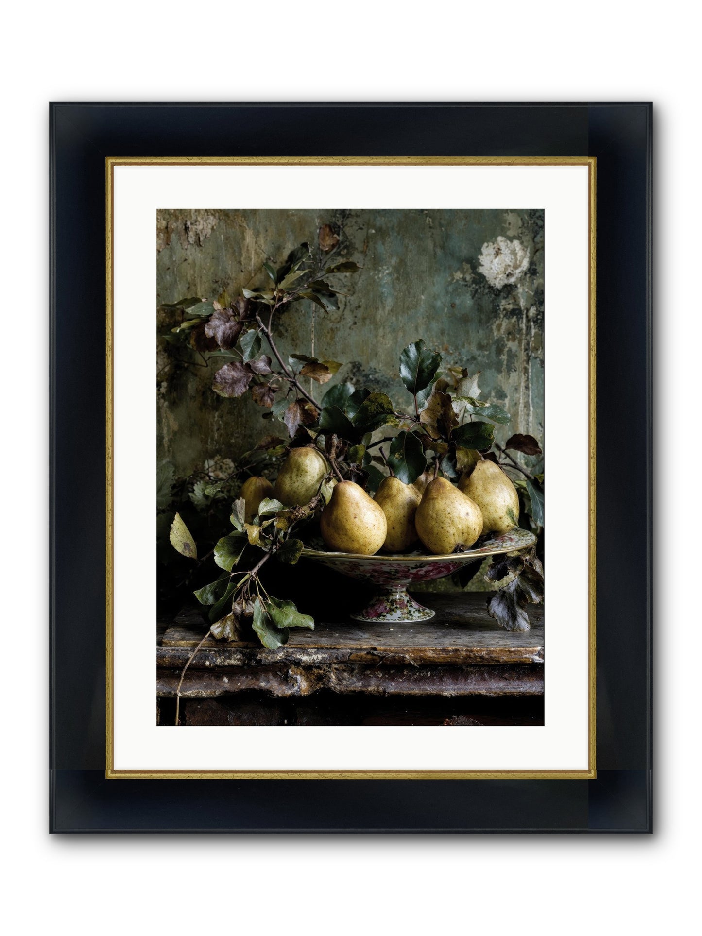Summer's Grand Gesture Framed Print - Wide Black w/Gold 18x24