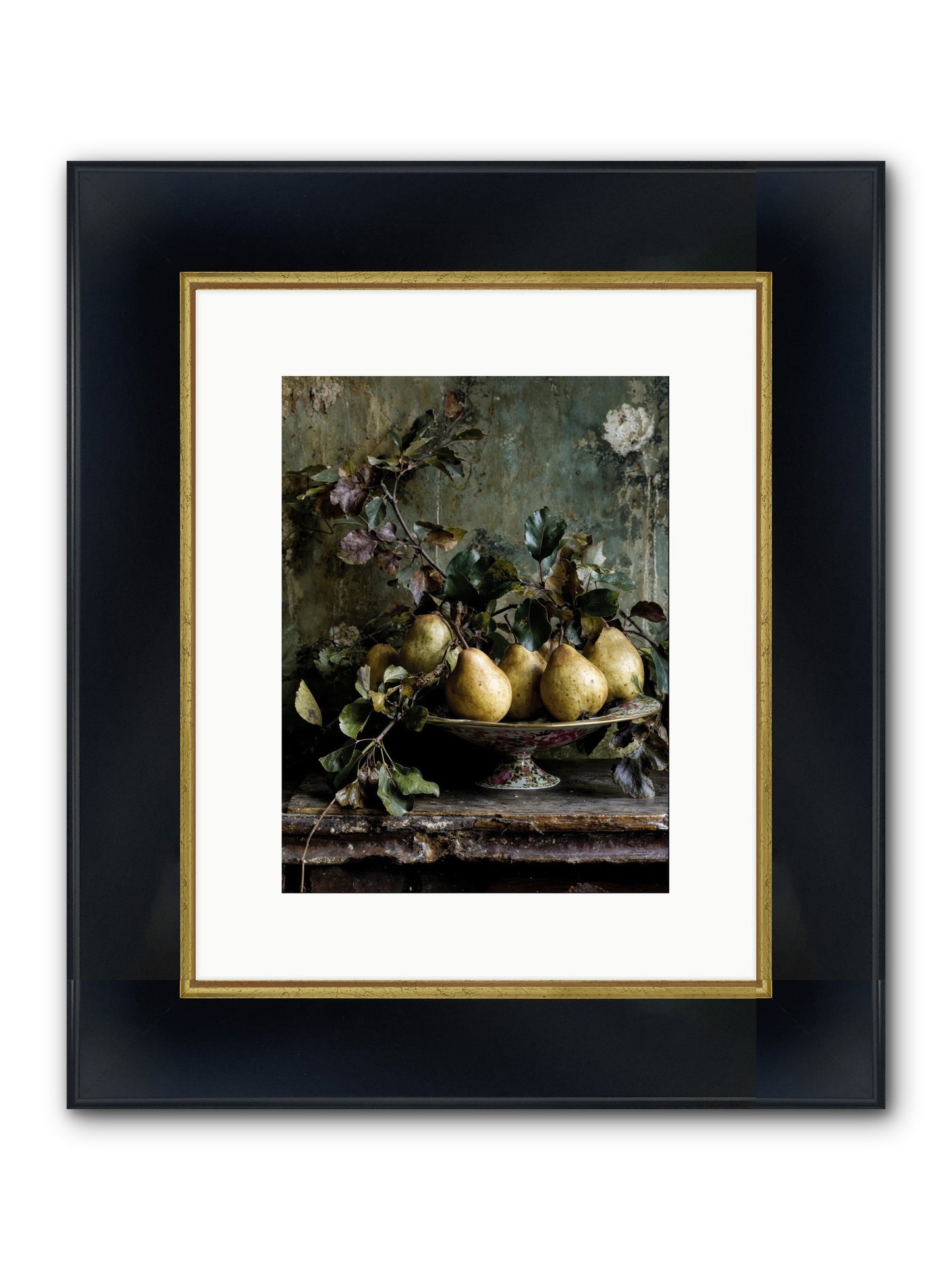 Summer's Grand Gesture Framed Print - Wide Black w/Gold 9x12